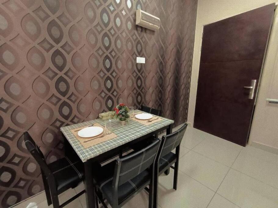 Mount Austin #Palazio B1 Pool View 1-2Pax #Mspro Apartment Johor Bahru Luaran gambar